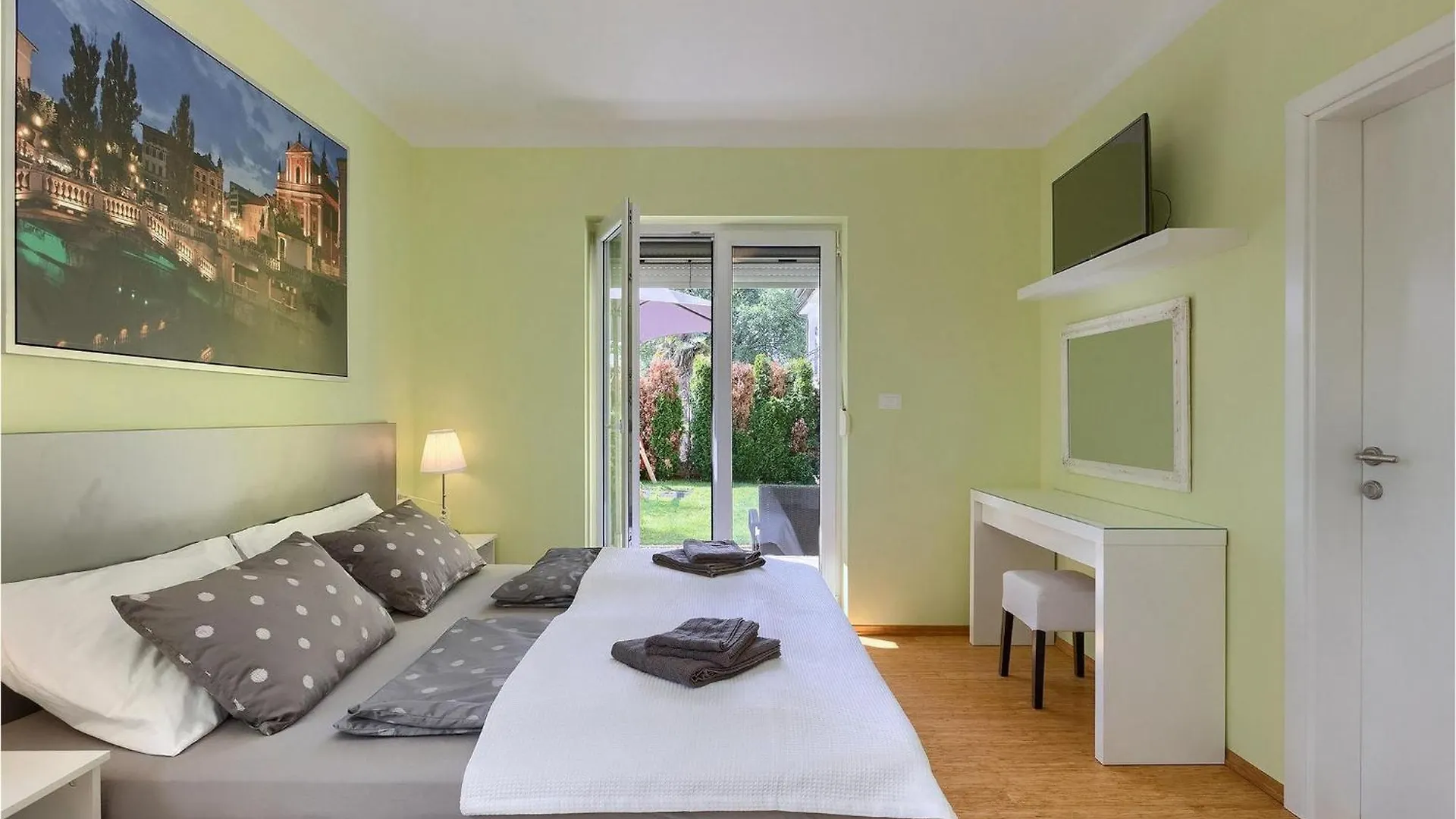 פורץ Villa Gaya בית נופש
